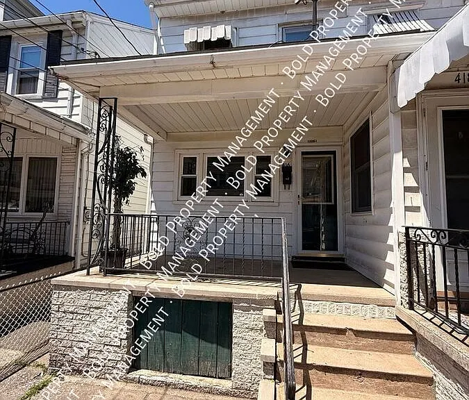 416 N Delaware Ave — Photo 1