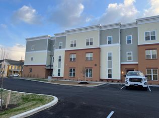 18 E Orange St #201, Shippensburg, PA 17257