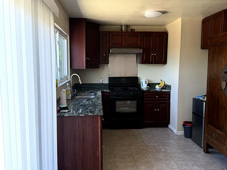 816 Jack London Dr — Photo 9