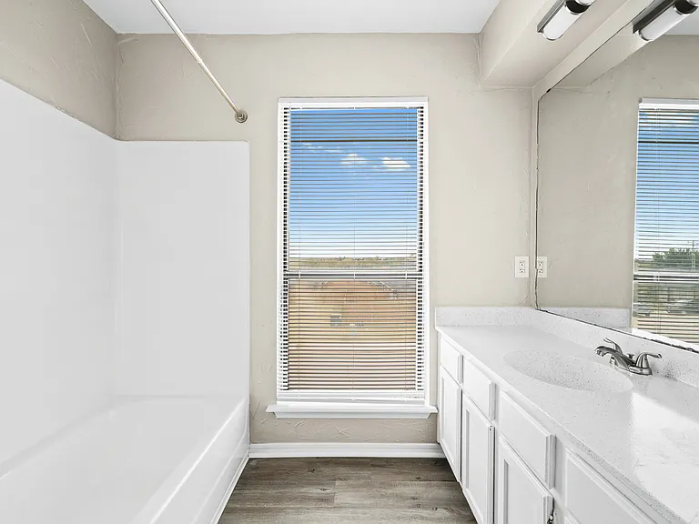 Diamond Ridge Townhomes — Photo 18
