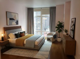 1600 Broadway On The Square, New York, NY 10019
