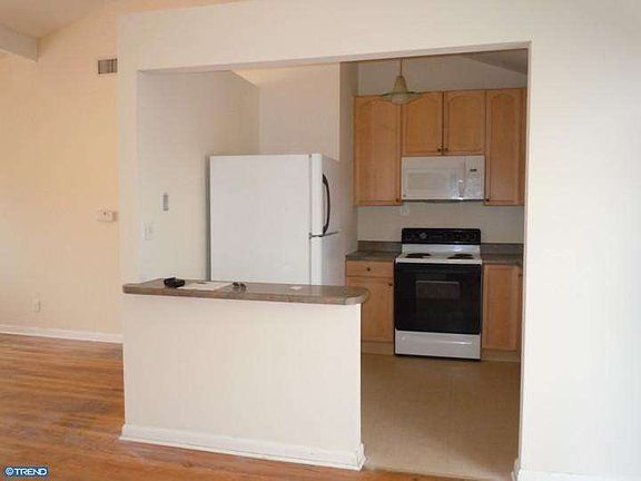 5th image of 6 Wildgeese Cir