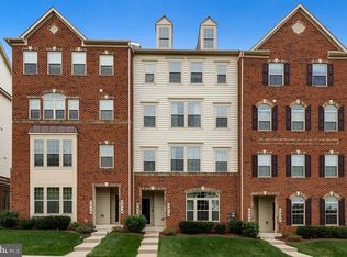 5816 Oakdale Village Rd, Ijamsville, MD 21754
