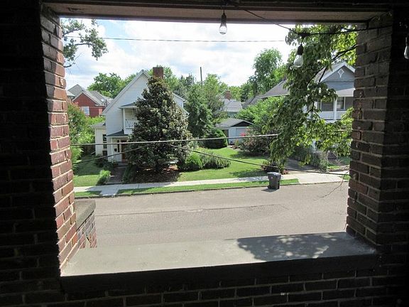 3rd image of 729 Morgan St APT 3