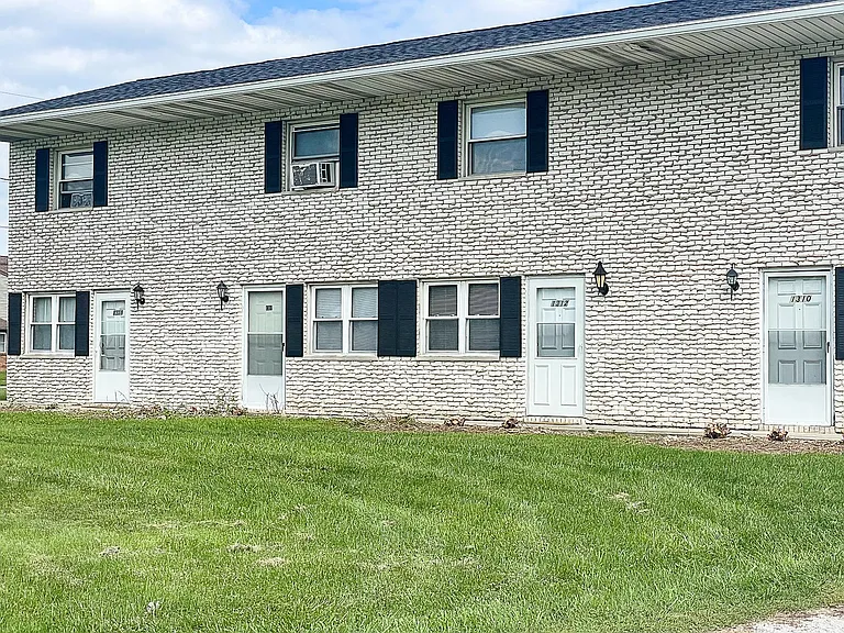 1312 Spring Village Dr — Photo 17