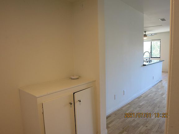 3rd image of 11919 Idaho Ave