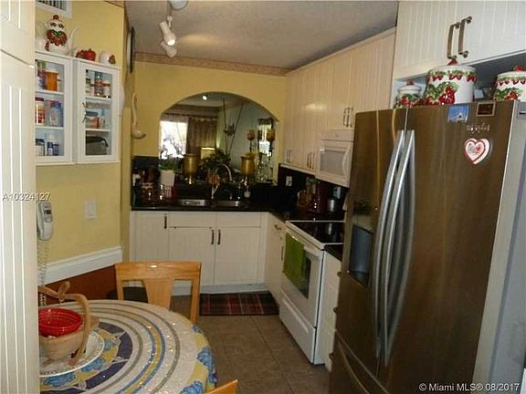 3rd image of 1260 SE 31st Ct #102-34