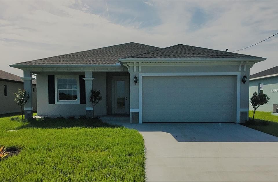 1st image of 368 Baytree Dr