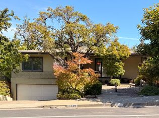 1449 6th Ave, Belmont, CA 94002