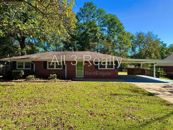 921 Karen Rd, Montgomery, AL 36109