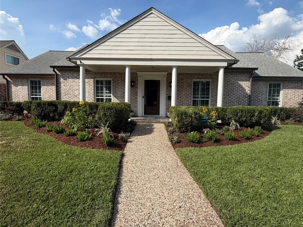 14426 Chadbourne Dr, Houston, TX 77079