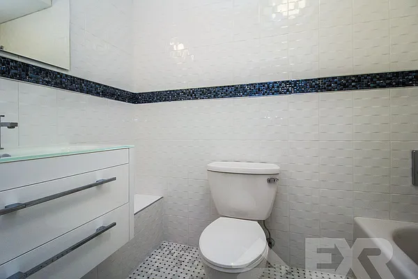 Rented by Voro NYC | media 17