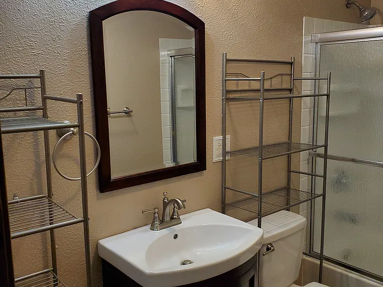 103 Sherry Dr — Photo 29