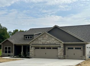 402 Riley Rd, Delphi, IN 46923