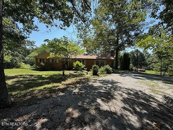 4th image of 1516 Kathy Cir