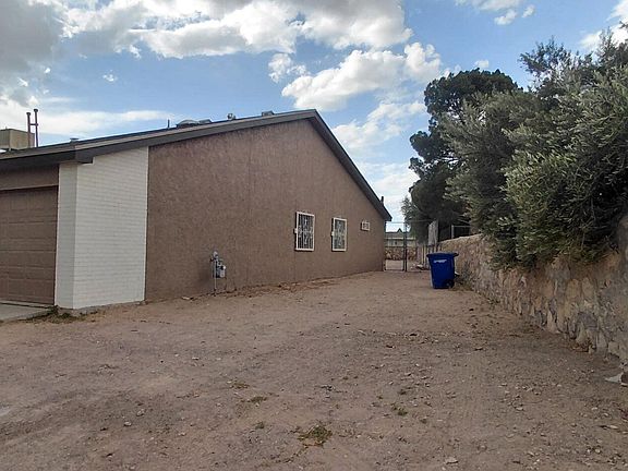 5th image of 11313 Lake Nemi Dr #B