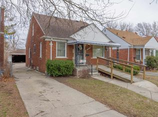 16501 Carlisle St, Detroit, MI 48205