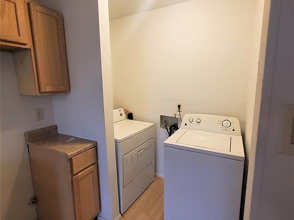 5th image of 335 Grand Oak Street #1