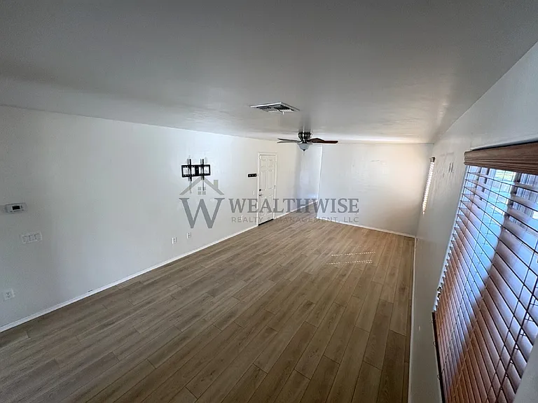 33912 S Farmers Way — Photo 8