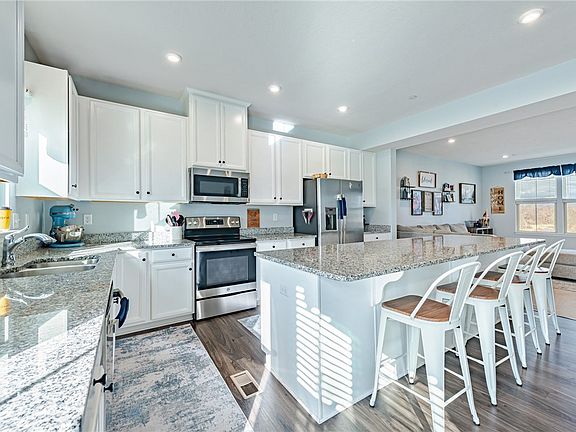 2nd image of 8002 Augusta Ln