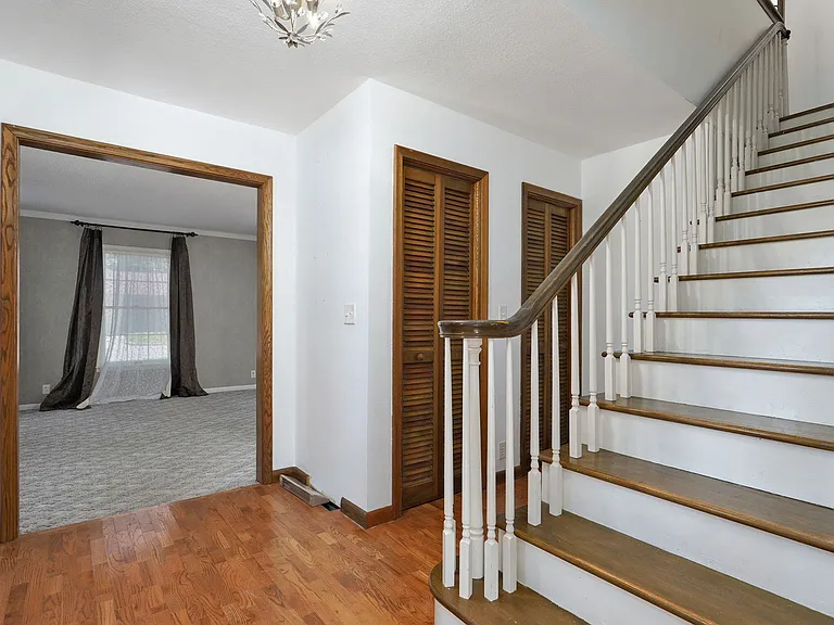 612 E Glendale St — Photo 23