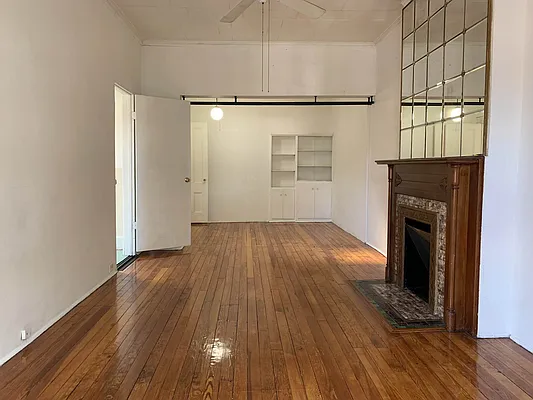 Rented by Remax Edge | media 4