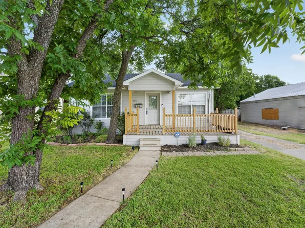 1914 Stanford St, Greenville, TX 75401