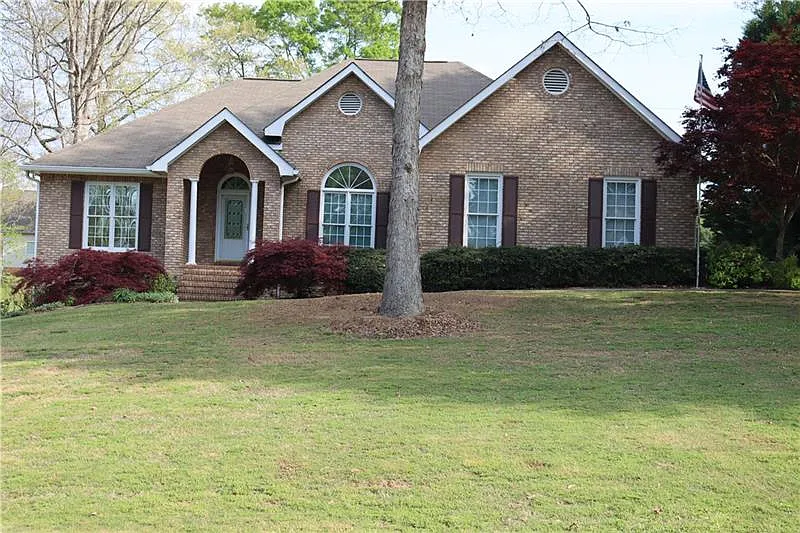 251 Clarkdell Dr photo 1