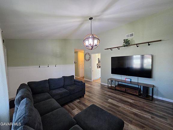 5th image of 2722 Sunnyvale Rd