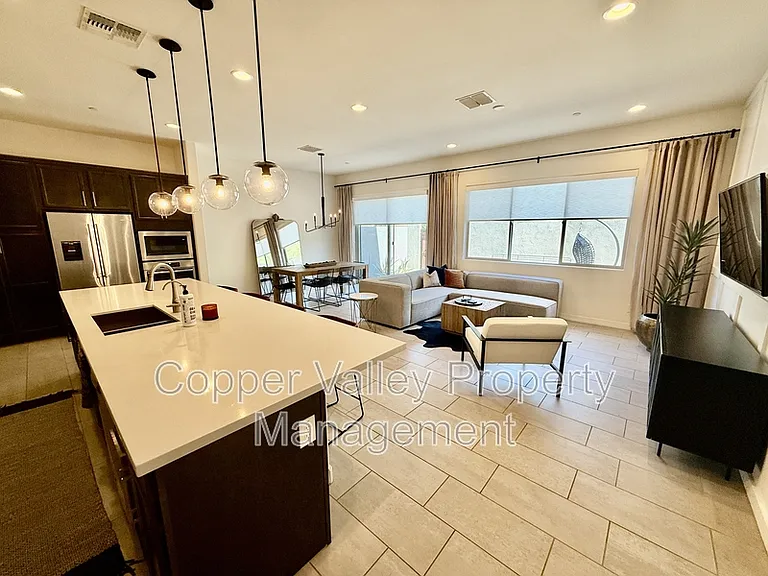 7336 E Vista Bonita Dr — Photo 3