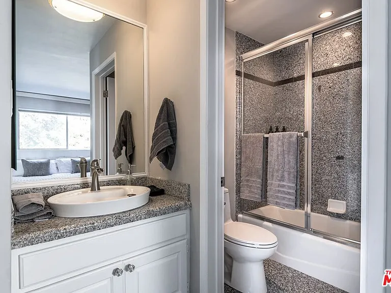 18065 Coastline Dr #4 — Photo 14