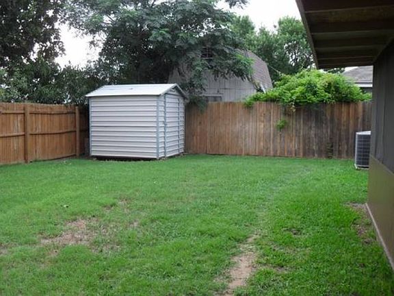 back storage unit