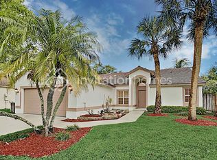 4705 NW 76th St, Pompano Beach, FL 33073