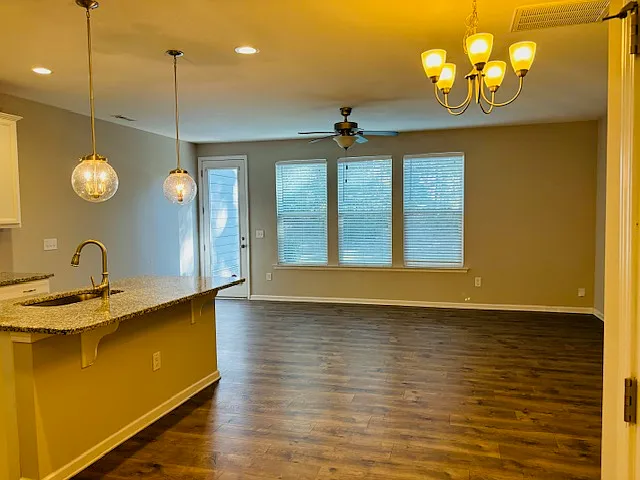 2529 Sunnybranch Ln — Photo 4