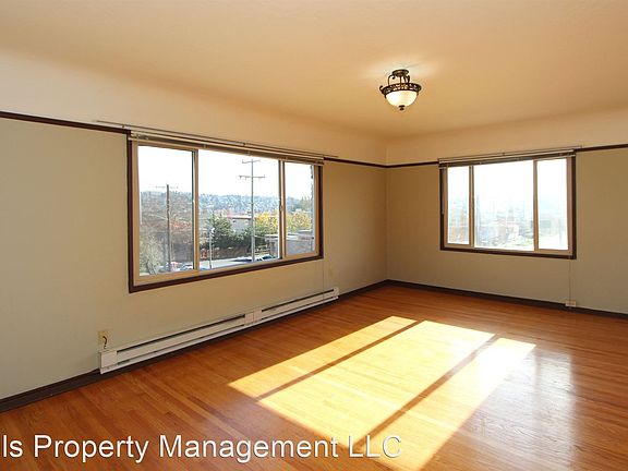 3rd image of 6209 1/2 15th Ave NW APT 306
