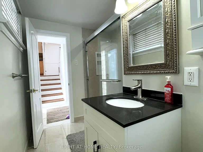 92 Vista Dr — Photo 11