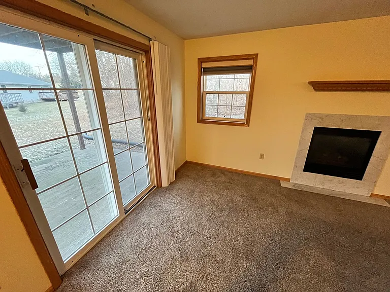 5624 Gables Dr — Photo 6