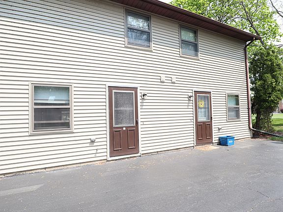 2nd image of 3092 McKenzie Pl APT B