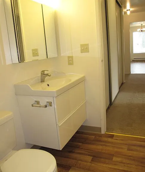 Birchwood Apartments — Photo 16