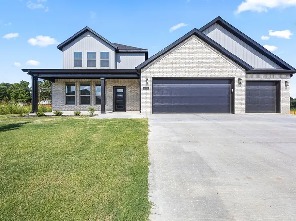 4836 Cowboy St, Springdale, AR 72762