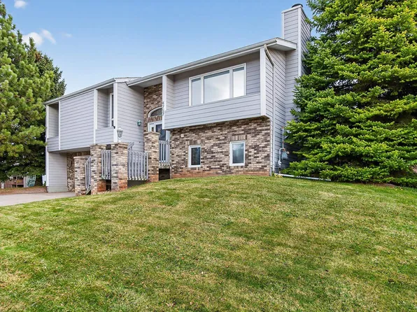 4757 Summerset Dr, Rapid City, SD 57702