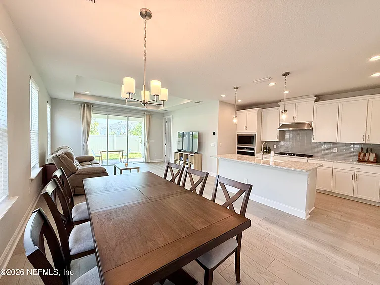 229 Cool Springs Ave — Photo 5