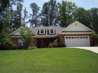 907 Cherokee Rd, Auburn, AL 36830