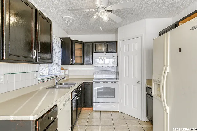 11507 Spring Crest St — Photo 6