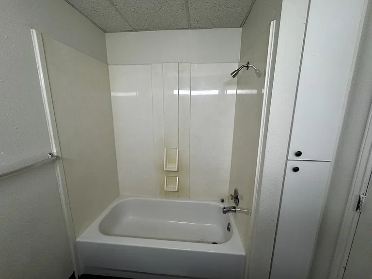 1619 University Ave #3 — Photo 6