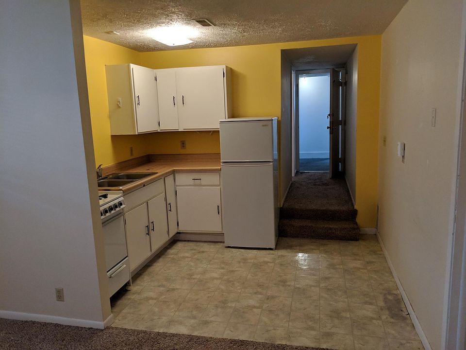 1st image of 4822 Capitol Ave APT 3