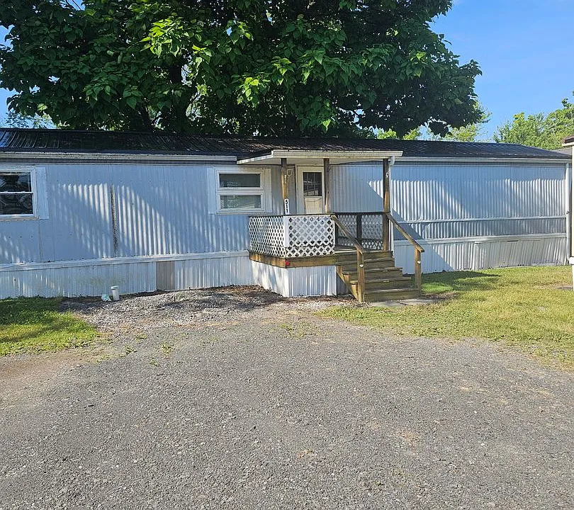 2743 Everett Rd