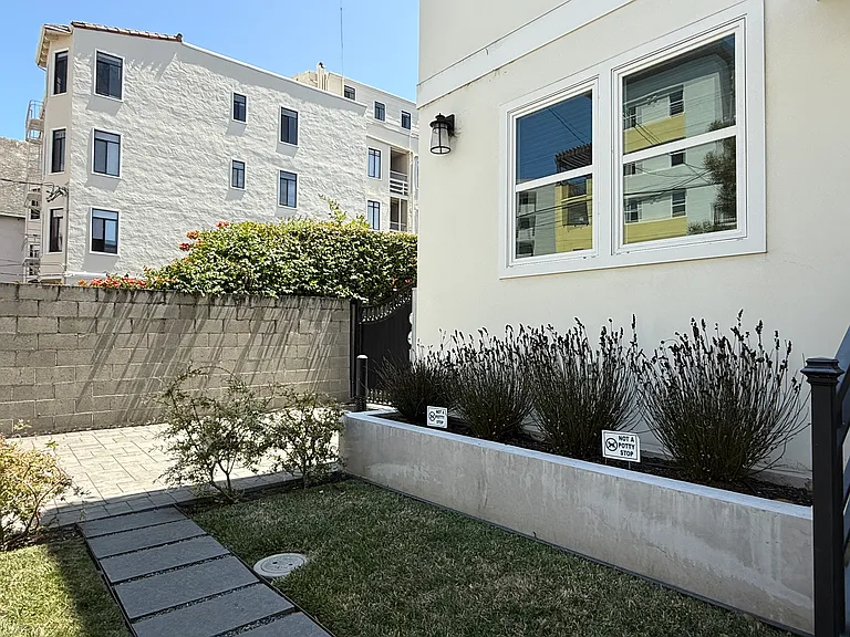 125 Park Rd #B — Photo 4