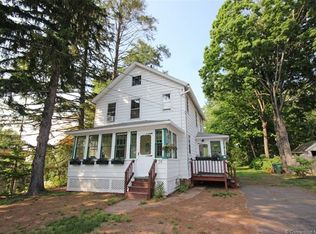 24 Church St, Portland, CT 06480