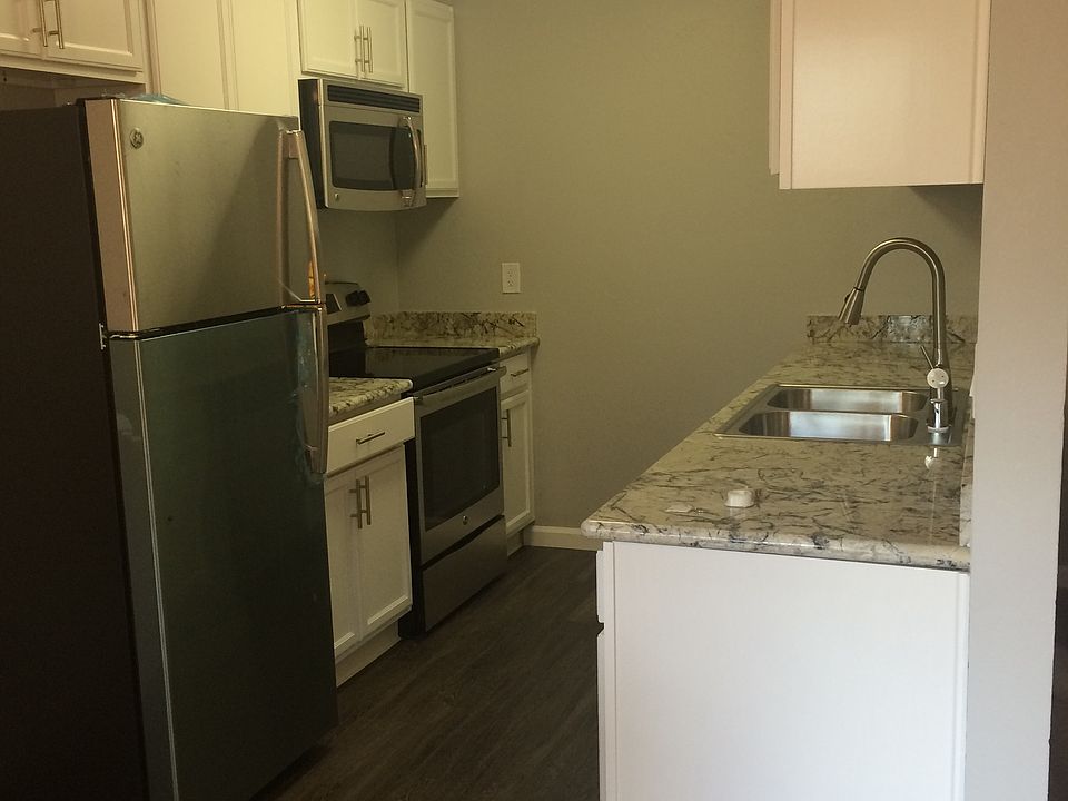 1st image of 665 Blythe Ct APT 66
